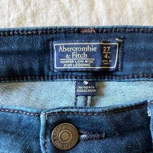 Abercrombie Harper Low Rise Jean Legging Jegging Short Dark Wash 27/4s